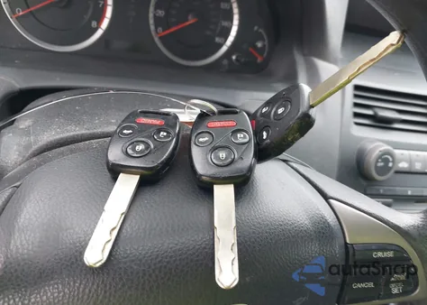 2010 Honda Accord 2.4 Lx from USA, damaged, VIN 1HGCP2F34AA085833